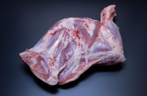 Epaule d`Agneau avec/os